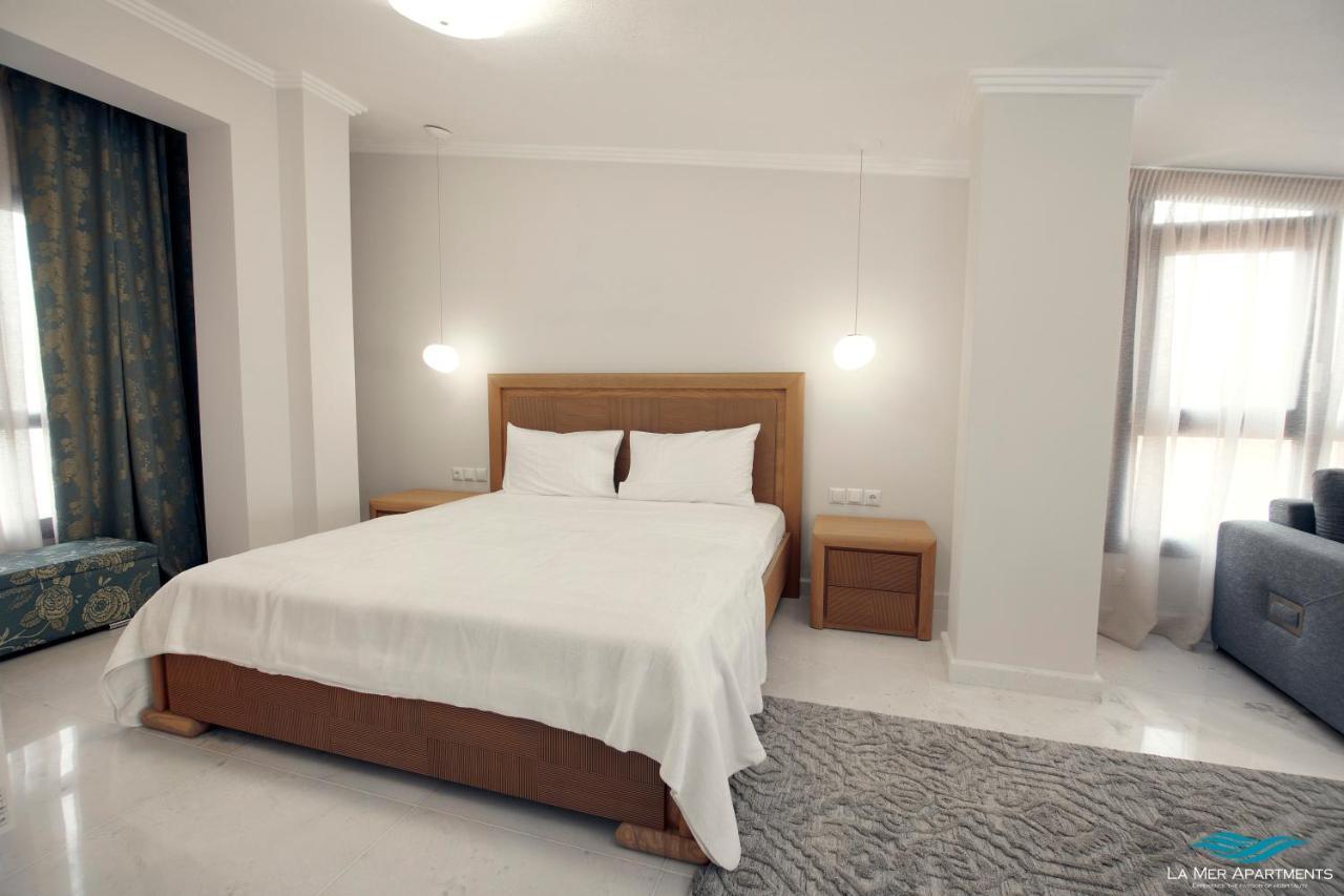 La Mer Apartments Nikíti Eksteriør bilde