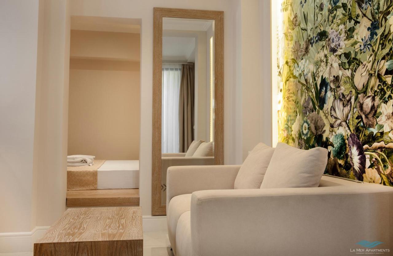 La Mer Apartments Nikíti Eksteriør bilde