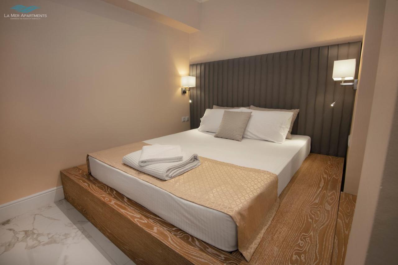 La Mer Apartments Nikíti Eksteriør bilde