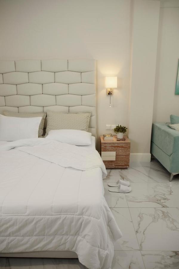 La Mer Apartments Nikíti Eksteriør bilde