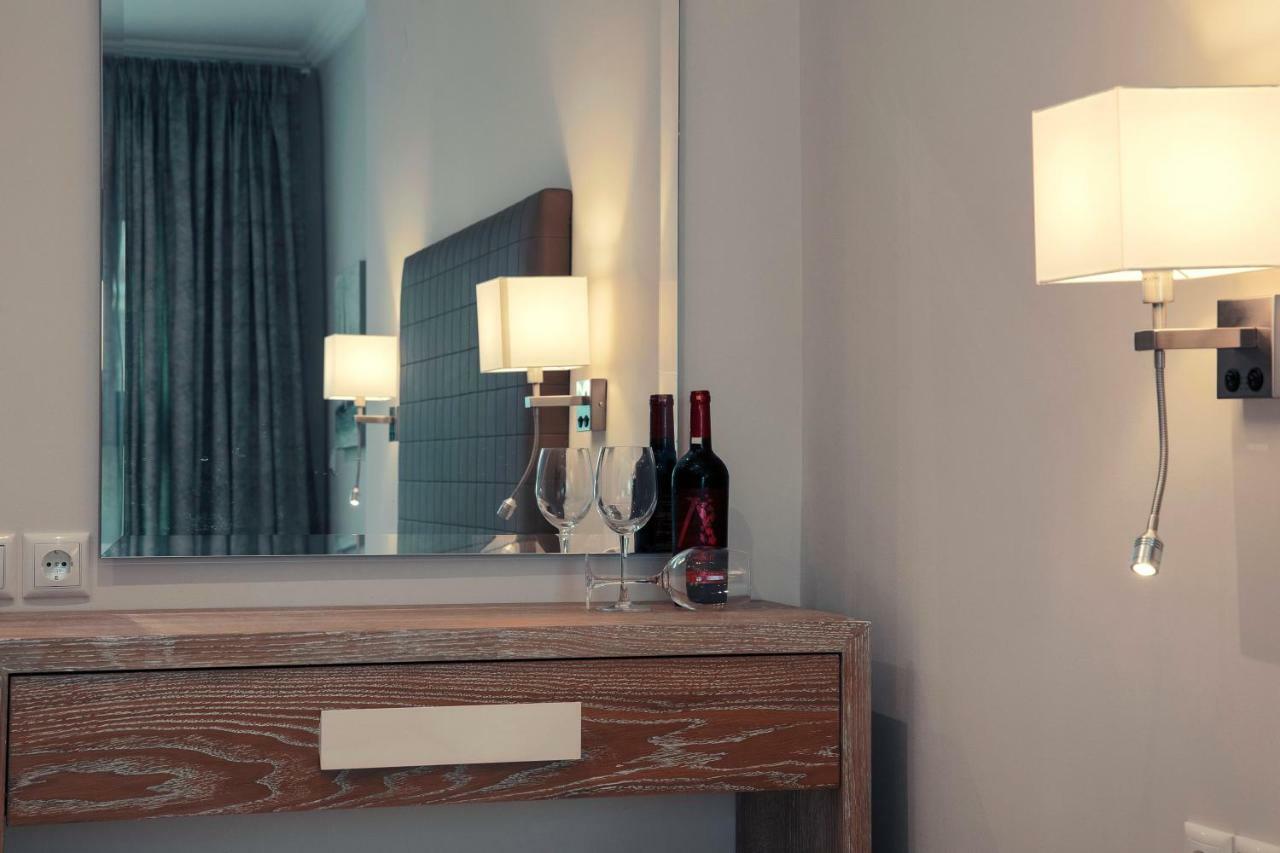 La Mer Apartments Nikíti Eksteriør bilde